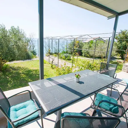 Apartments More Kožino