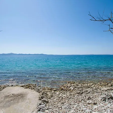 アパート Apartments More